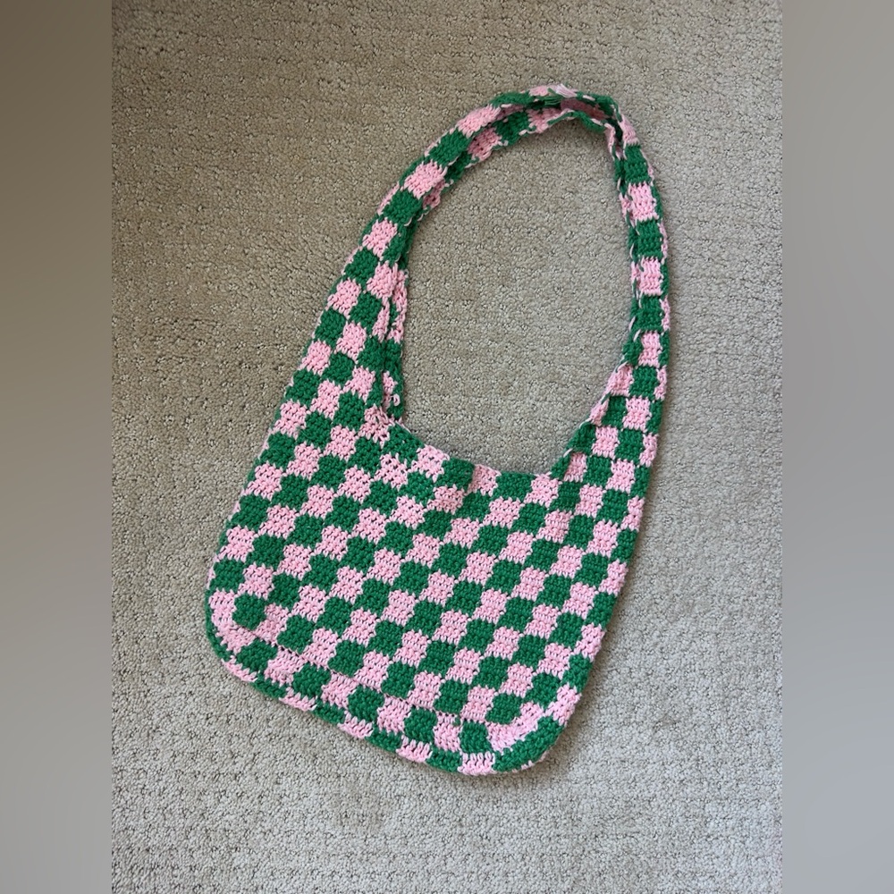 Checked pink and green crochet bag